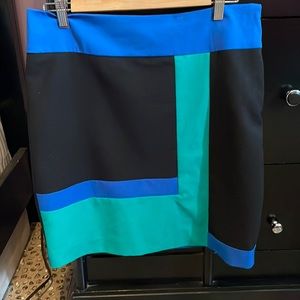 Multi-color pencil skirt that can be matched for any shirt